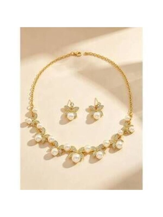 Jewelry - Gold Tone Butterfly Crystal Pearl Statement Necklace Drop Dainty Gift